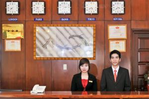 Členové personálu v ubytování Ky Hoa Hotel Da Lat
