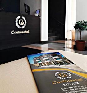 Certifikát, hodnocení, plakát nebo jiný dokument vystavený v ubytování Continental Hotel