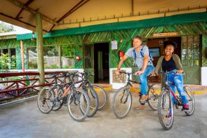 Lake Naivasha Crescent Camp或附近騎腳踏車