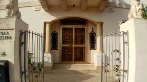 Gallery image of Corner Townhouse 1Km from University in Msida