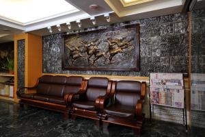 Posezení v ubytování Lion Hotel