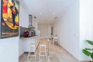 Kuchyňa alebo kuchynka v ubytovaní Apartamentos Miraflores