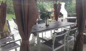 拉登泰因Chalet Catton Two Bedroom Appartement near Bad Kleinkirchheim的相册照片