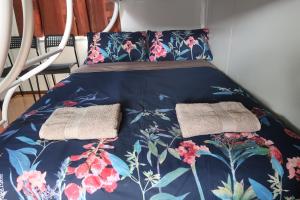 Krevet ili kreveti u jedinici u okviru objekta Mud Crab Motel
