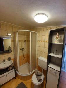 Łazienka w obiekcie Casa Duje