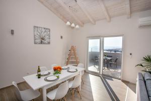 Posezení v ubytování Luxury Sea View Apartment