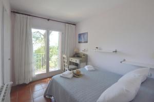 En eller flere senge i et værelse på VILLA MEDITERRANEO - REF. 249 + 24 billeder