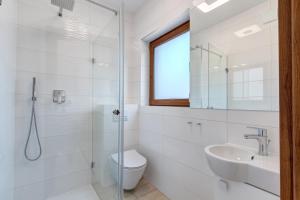 Kúpeľňa v ubytovaní Amber House + 29 fotografií