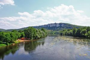 Φωτογραφία από το άλμπουμ του Camping la Plage Lot Vallée de la Dordogne Rocamadour σε Meyronne