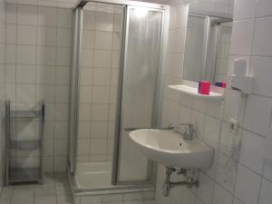 Kúpeľňa v ubytovaní Apartments Hartsleben