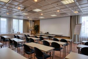 Οι επιχειρηματικές εγκαταστάσεις ή/και οι αίθουσες συνεδριάσεων στο Teatterihotelli Riihimäki