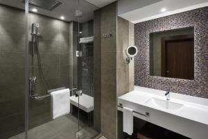 Park Inn by Radisson Makkah Aziziyah的一间浴室