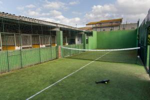Tenis a/nebo squash v ubytování Cal Rajoler nebo okolí