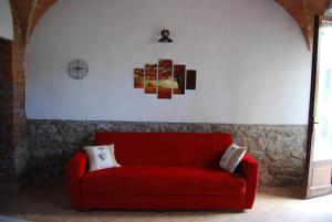 A seating area at Villa Sara