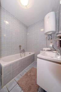 Kúpeľňa v ubytovaní Apartment Toni Zadar + 25 fotografií