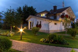 Zahrada ubytování Rooms Degenija Annex