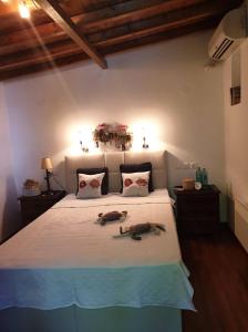 Ένα ή περισσότερα κρεβάτια σε δωμάτιο στο All about view Agios Ioannis Papa Nero