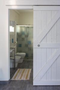 A bathroom at Locanda Villa Fiori