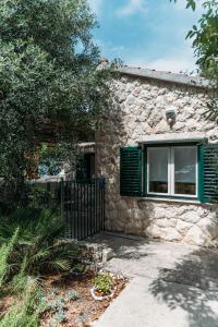 Gallery image of LCT Charming Beach House in Hvar