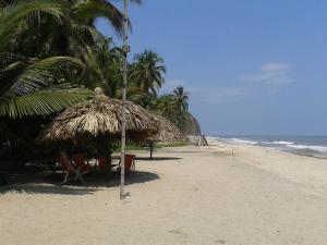 Gallery image of Sublime by Playa la Roca EcoHotel in Palomino