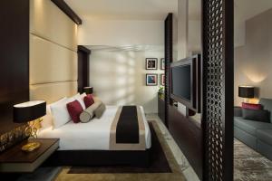 TV a/nebo společenská místnost v ubytování Millennium Place Dubai Marina