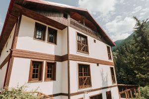 Fotografie z fotogalerie ubytování İSKALİTA Otel v destinaci Altındere + 49 fotografií