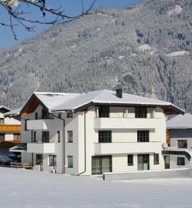 Gallery image of Ferienhaus Klocker in Ried im Zillertal