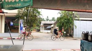 Gallery image of Baan Hinlad Home and Hostel in Lipa Noi