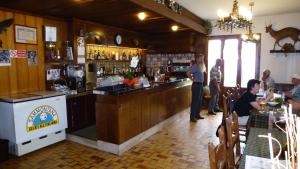 Gallery image of Hotel Des Alpes in Castione della Presolana