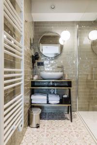 Koupelna v ubytování C-Hotels Continental + 37 fotografií