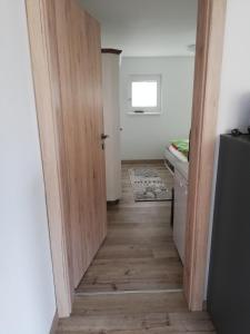 Zdjęcie z galerii obiektu Ferienhaus Am-moore w mieście Steindorf am Ossiacher See