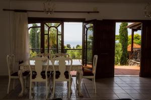 Gallery image of Villa Anna in Nea Skioni