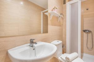 Koupelna v ubytování Can Jaume Apartment + 16 fotografií