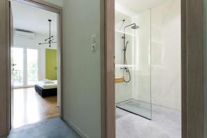Fotografie z fotogalerie ubytování Luxurious Family Home in the Heart of Athens v Aténách