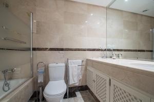 Fotografie z fotogalerie ubytování Luxury Nueva Anadalucia Suits v destinaci Marbella