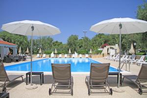 Piscina di Centro Vacanze Piccolo Friuli o nelle vicinanze