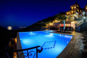 Bazén v ubytovaní Corfu Sokraki Villas alebo v jeho blízkosti