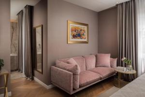 Posezení v ubytování Five Elements Luxury Rooms