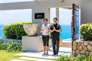 Μέλη του προσωπικού του Villa Napa +88 φωτογραφίες