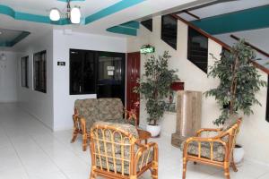 Seating area sa Hotel Alcala