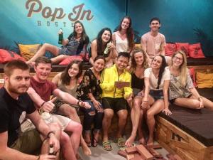 Tetamu yang menginap di Pop-In Aonang