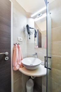 Kúpeľňa v ubytovaní Rooms Nekic 1 + 37 fotografií