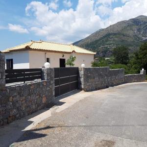 Gallery image of Dimitris home in Exochori