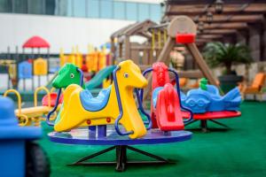 A área de jogos para crianças em Ezdan Hotel Doha