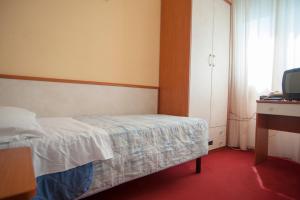 Postel nebo postele na pokoji v ubytování Villa Silvie Rose
