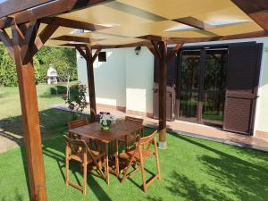 Ogród w obiekcie Villa Antonella