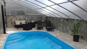 Bazén v ubytování Apartmán Ústie nebo v jeho okolí