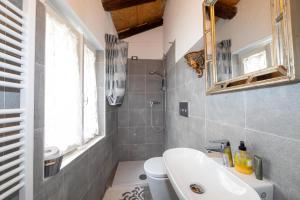 A bathroom at Casa Morgana
