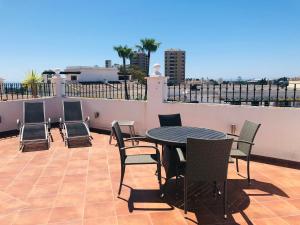Balkón alebo terasa v ubytovaní Luxury Duplex in Aloha Gardens close to Puerto Banus