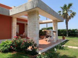 Κήπος έξω από το Villa Aurora